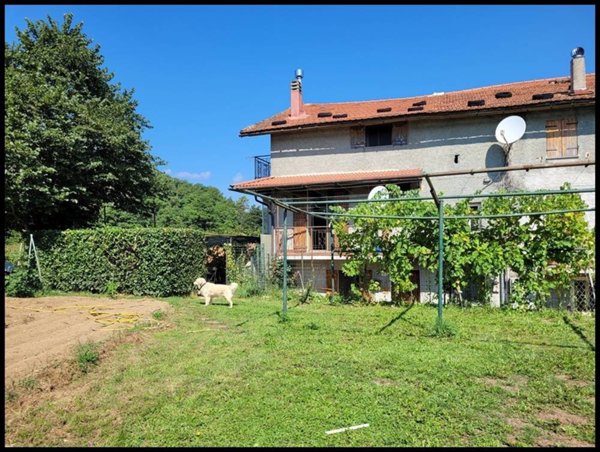 casa indipendente in vendita a Pontinvrea
