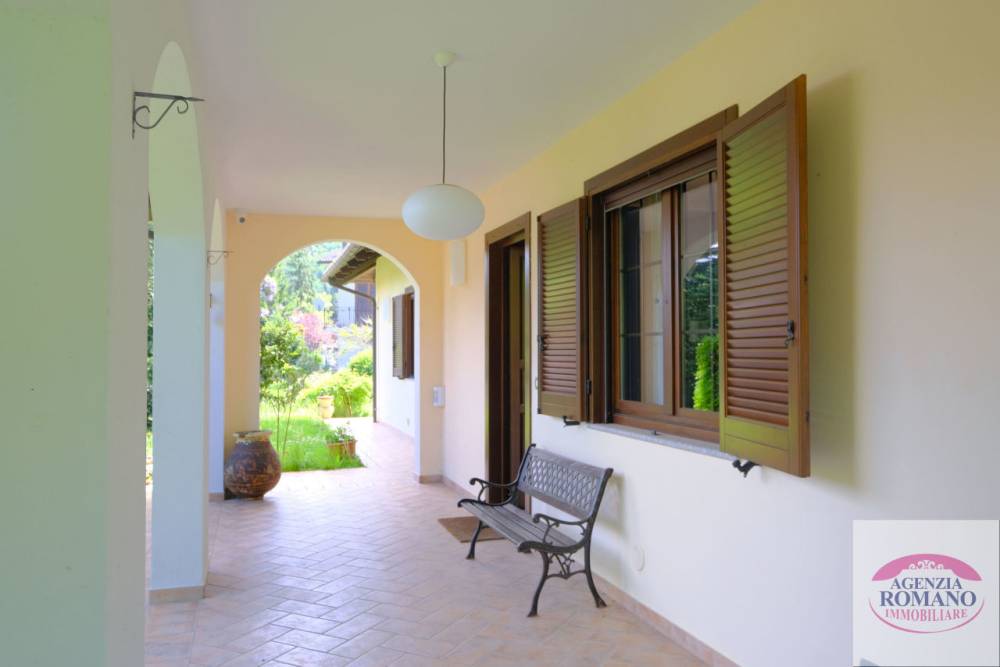 casa indipendente in vendita a Pontinvrea