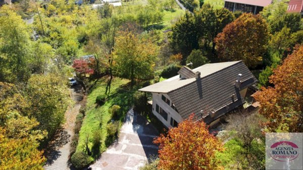 casa indipendente in vendita a Pontinvrea