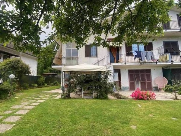 casa indipendente in vendita a Pontinvrea