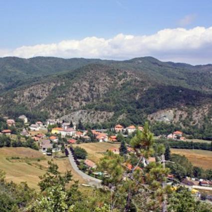 casa indipendente in vendita a Pontinvrea