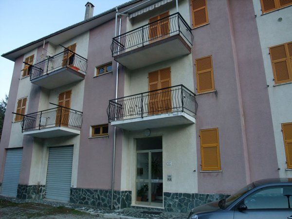 appartamento in vendita a Pontinvrea