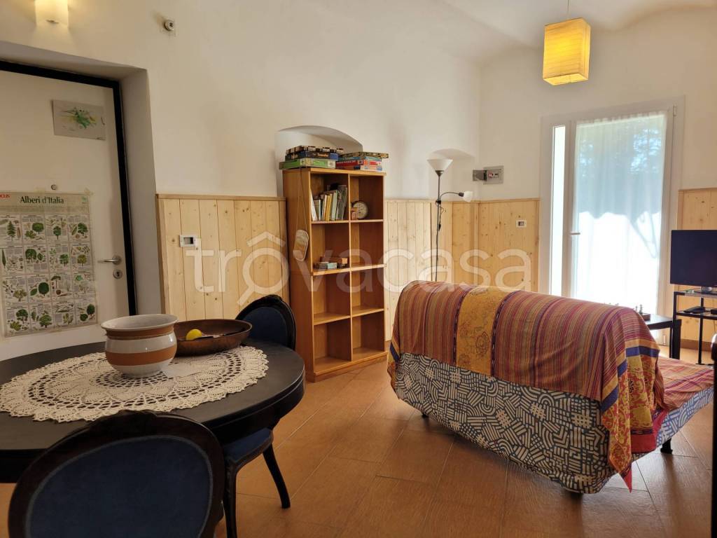 appartamento in vendita a Pontinvrea