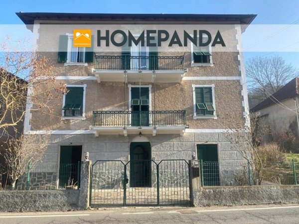 casa indipendente in vendita a Pontinvrea