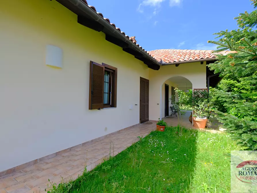 casa indipendente in vendita a Pontinvrea