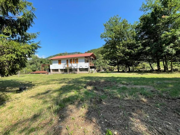 appartamento in vendita a Pontinvrea in zona Ferriera