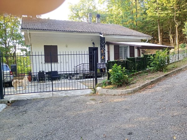 casa indipendente in vendita a Pontinvrea in zona Ferriera