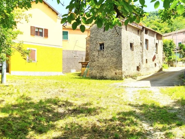 casa indipendente in vendita a Quiliano