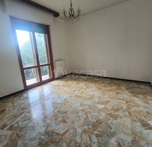appartamento in vendita a Quiliano in zona Valleggia