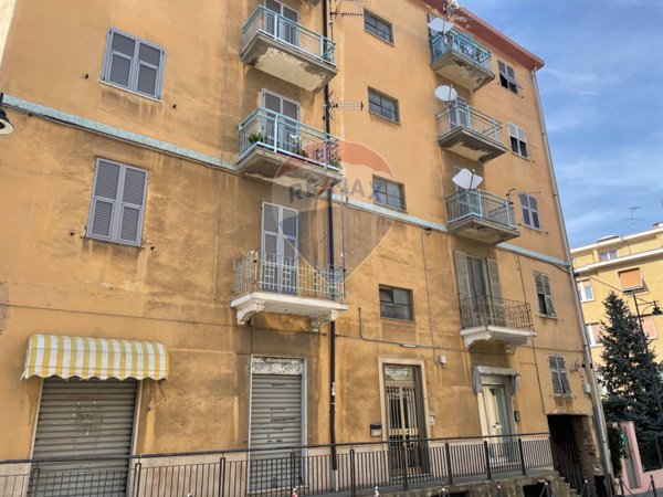 appartamento in vendita a Quiliano in zona Valleggia
