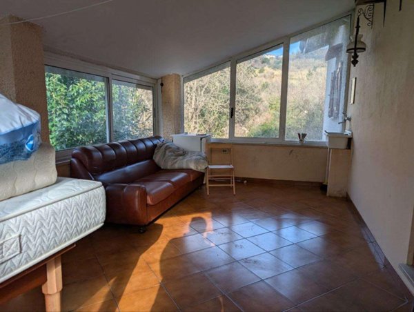 casa indipendente in vendita a Quiliano in zona Cadibona