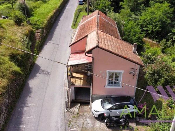 casa indipendente in vendita a Quiliano