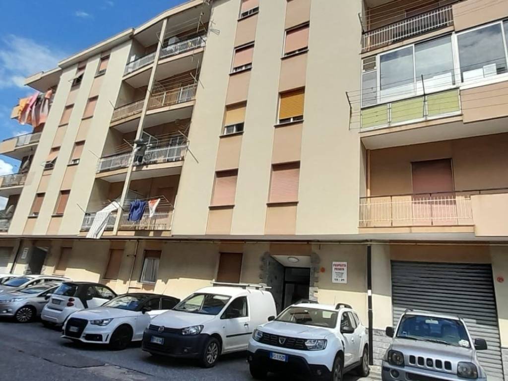 appartamento in vendita a Quiliano in zona Valleggia