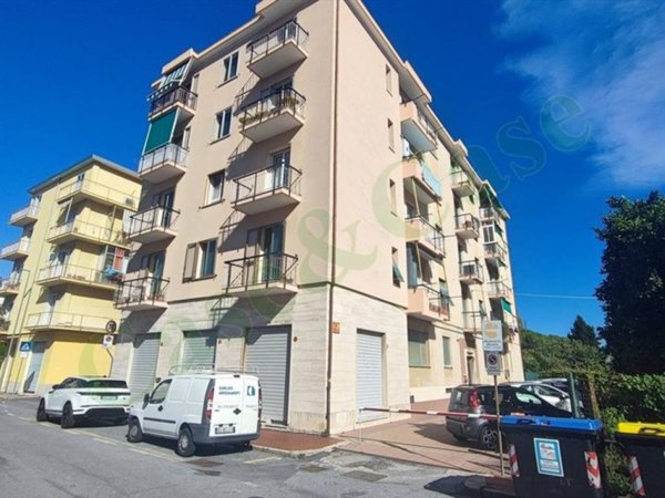 appartamento in vendita a Quiliano in zona Valleggia