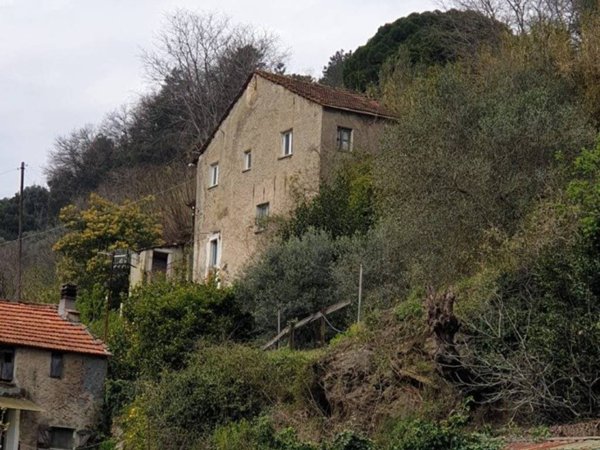 casa indipendente in vendita a Quiliano