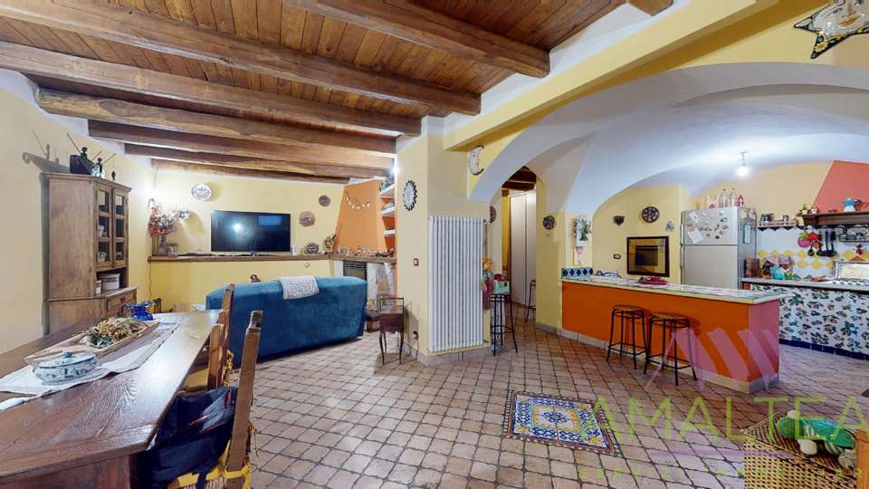 appartamento in vendita a Quiliano in zona Montagna