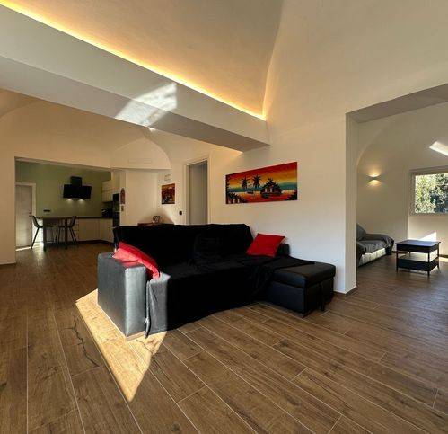 casa indipendente in vendita a Quiliano