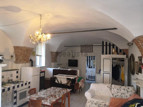 appartamento in vendita a Quiliano in zona Valleggia