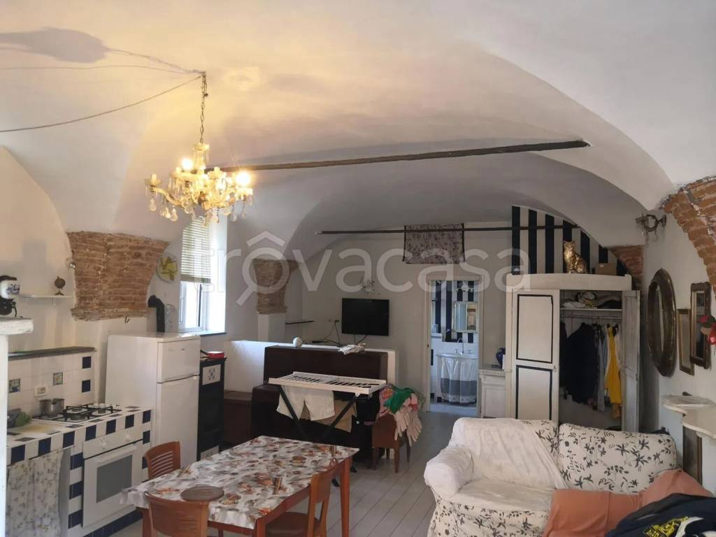 appartamento in vendita a Quiliano in zona Valleggia