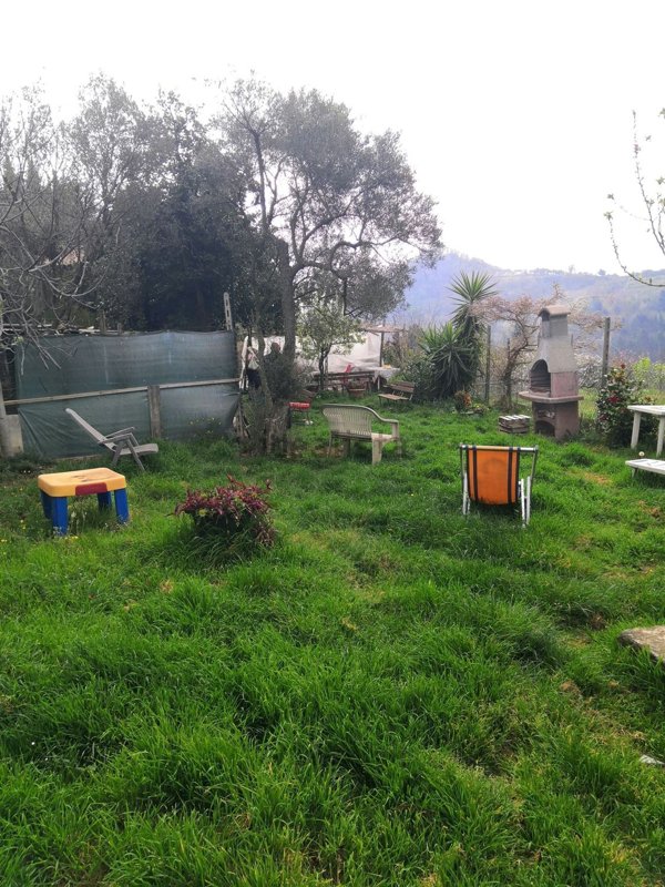 appartamento in vendita a Quiliano in zona Roviasca