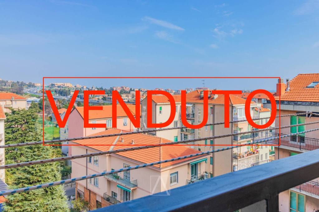 appartamento in vendita a Quiliano in zona Valleggia