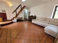 casa semindipendente in vendita a Quiliano in zona Montagna