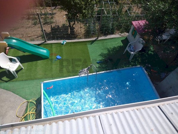 casa indipendente in vendita a Quiliano in zona Roviasca