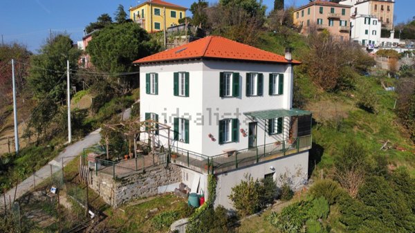 casa indipendente in vendita a Quiliano in zona Cadibona