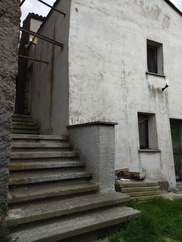 appartamento in vendita a Quiliano in zona Cadibona