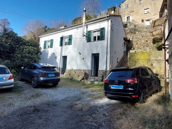 casa indipendente in vendita a Quiliano