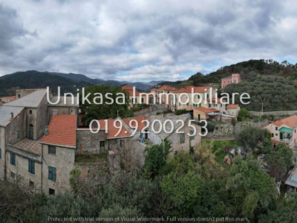 casa indipendente in vendita a Quiliano