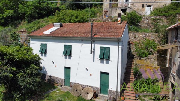 appartamento in vendita ad Edolo in zona Vico