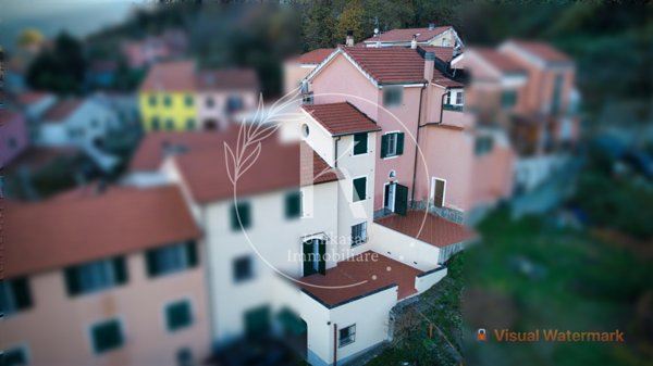 casa indipendente in vendita a Quiliano in zona Montagna