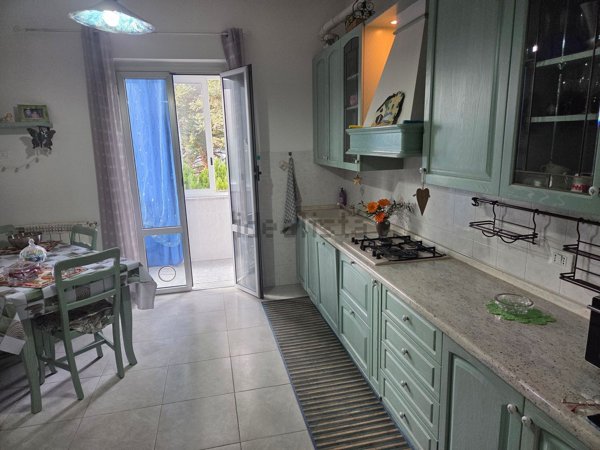 appartamento in vendita a Quiliano in zona Valleggia