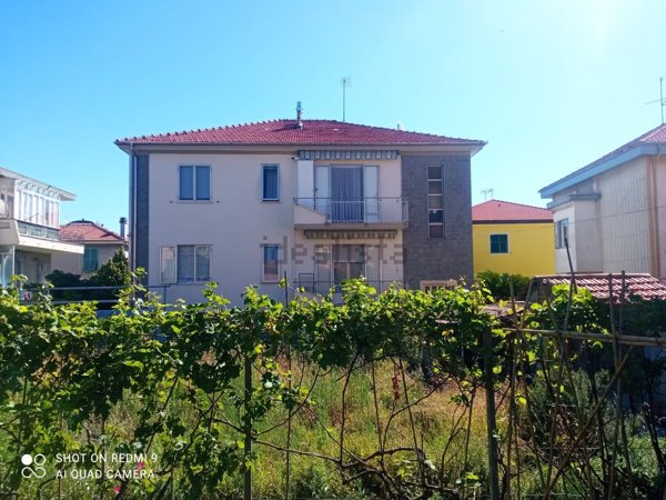 appartamento in vendita a Quiliano in zona Valleggia