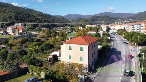 appartamento in vendita a Quiliano in zona Valleggia