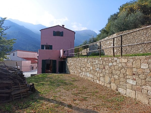 casa indipendente in vendita a Rialto