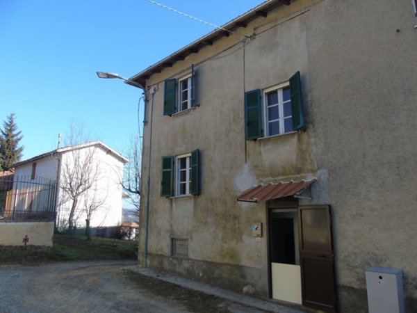 casa indipendente in vendita a Roccavignale