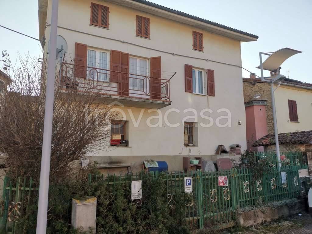 casa indipendente in vendita a Roccavignale in zona Valzemola
