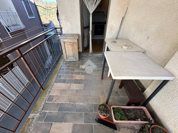 appartamento in vendita a Roccavignale in zona Strada