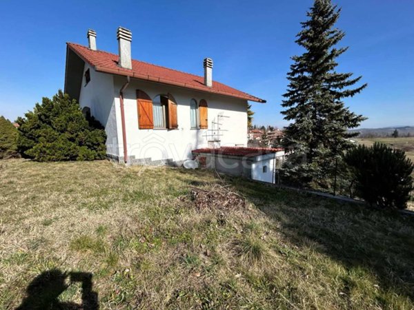 casa indipendente in vendita a Roccavignale in zona Pianissolo