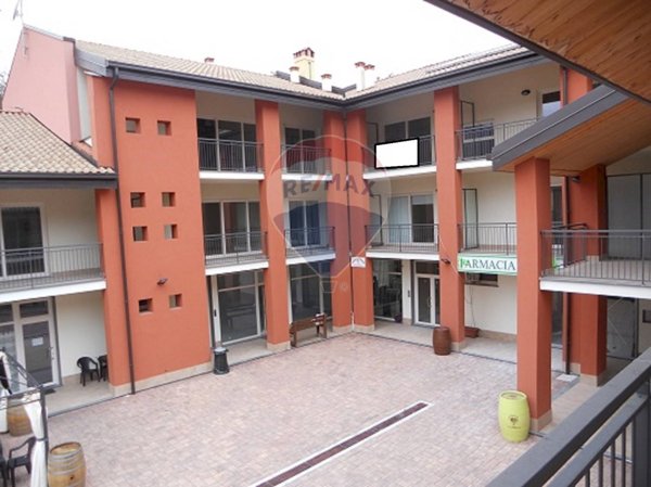 locale commerciale in vendita a Roccavignale in zona Valzemola