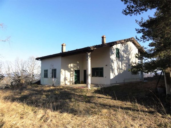 casa indipendente in vendita a Roccavignale