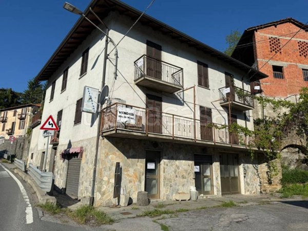 casa indipendente in vendita a Roccavignale in zona Valzemola