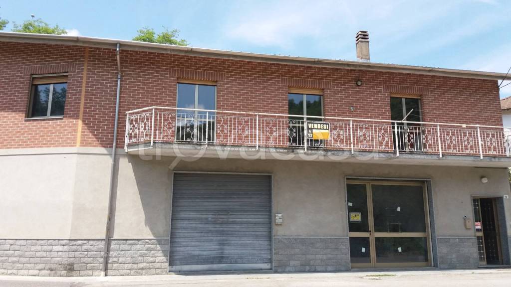 casa indipendente in vendita a Roccavignale in zona Valzemola