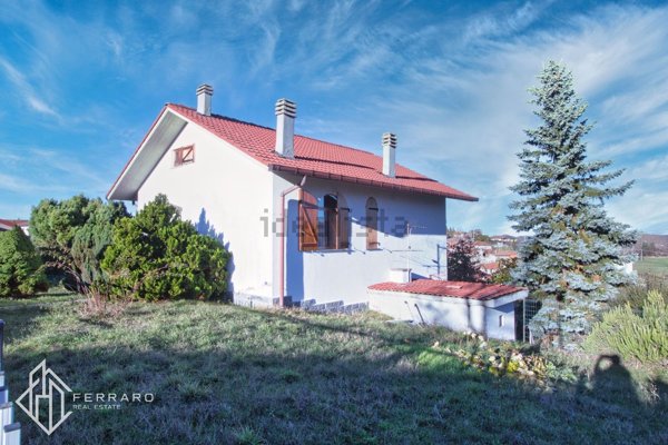 casa indipendente in vendita a Roccavignale