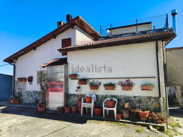 appartamento in vendita a Roccavignale in zona Camponuovo