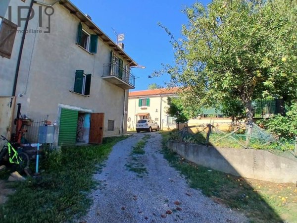 casa indipendente in vendita a Roccavignale in zona Strada