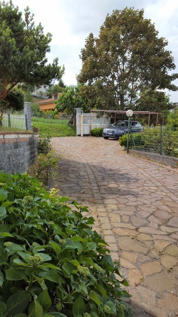 casa indipendente in vendita a Roccavignale in zona Pianissolo