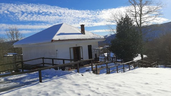 casa indipendente in vendita a Sassello in zona Piampaludo